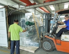 华仕达电热熔套装车送往世界各地