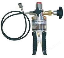 德国WIKA(威卡)CPP700-H/ CPP1000-H手持式液压试压泵